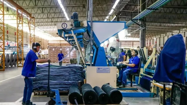 La industria profundizó su caída en julio: menos ventas, menor producción y preocupación por el empleo