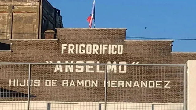 Los chinos compran mucha menos carne y un frigorífico regional pagó el pato: quiebra y un centenar de despidos