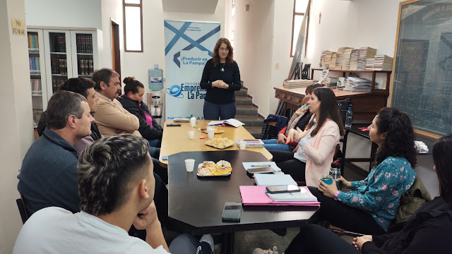 Programa Emprender La Pampa.