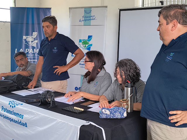 Entrega De Reproductores Bovinos