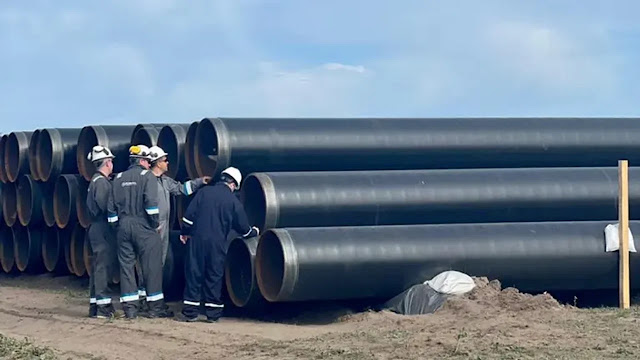 La guerra de los caños: Techint pedirá una investigación por dumping contra la empresa india que le ganó una licitación